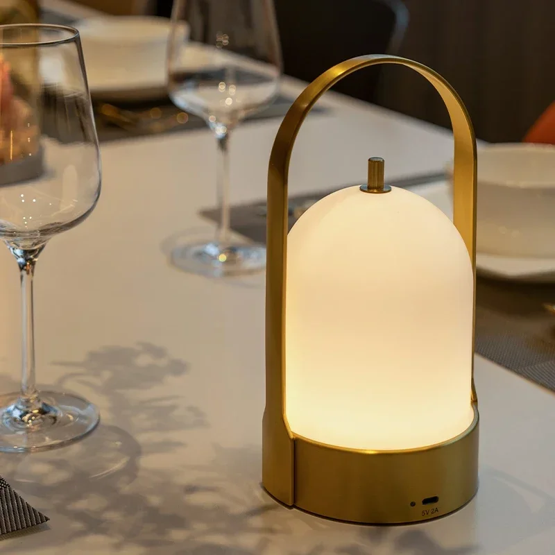lanterne led laiton élégante