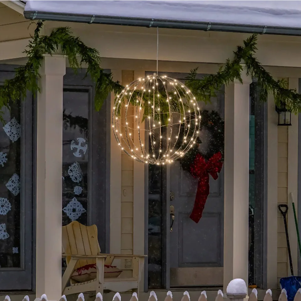 lumière suspendue pour noël