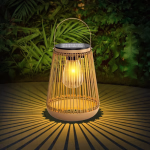 lanterne suspendue solaire en bambou et rotin